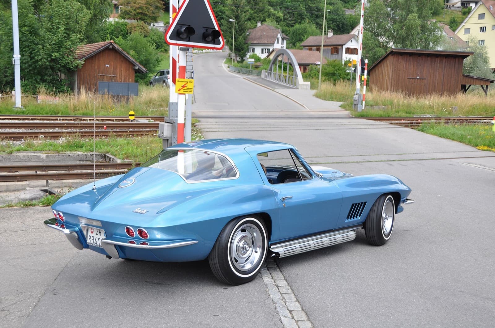 Chevrolet Corvette C2