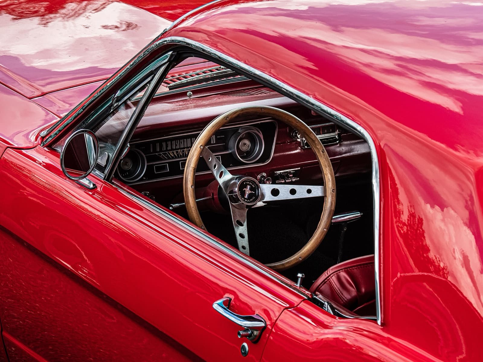 Ford Mustang Coupé, detalle
