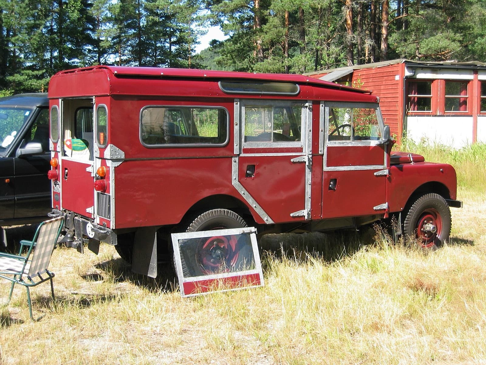 Land Rover Series IIA 88, vista lateral