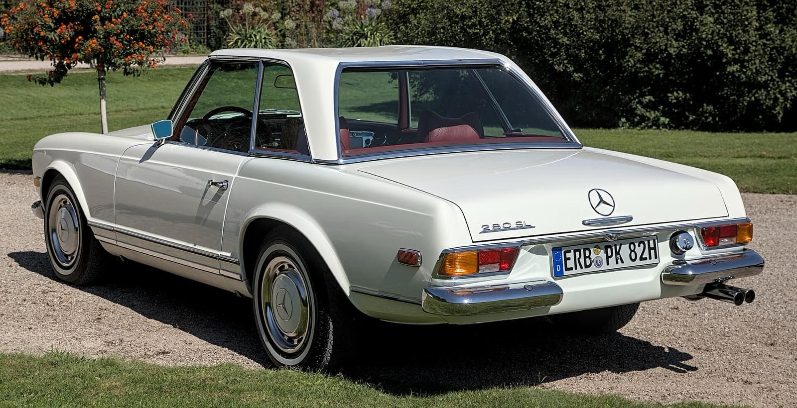 Mercedes-Benz 280 SL, vista lateral
