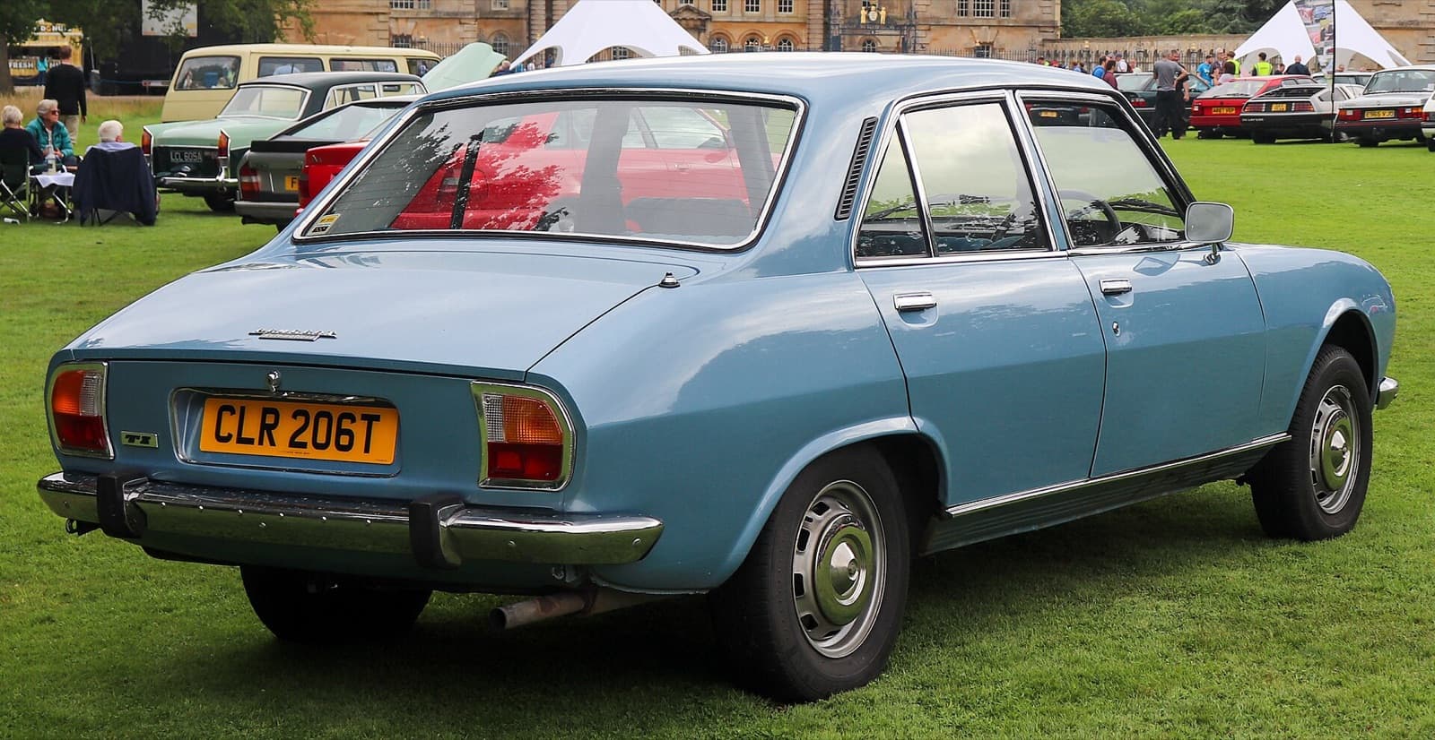 Peugeot 504