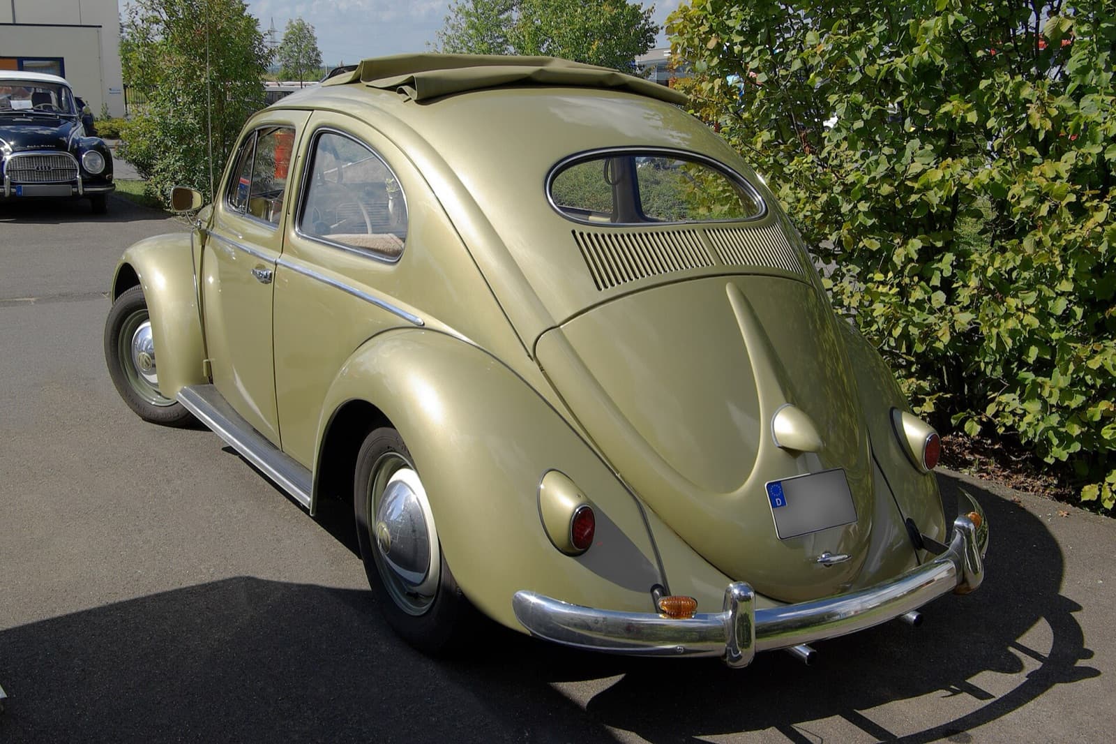 Volkswagen Escarabajo 1300, vista lateral